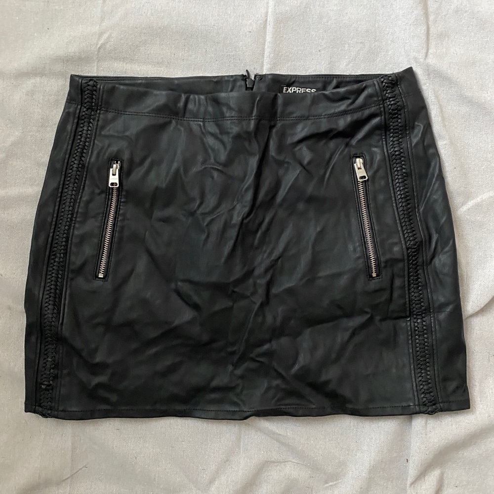 Leather skirt
